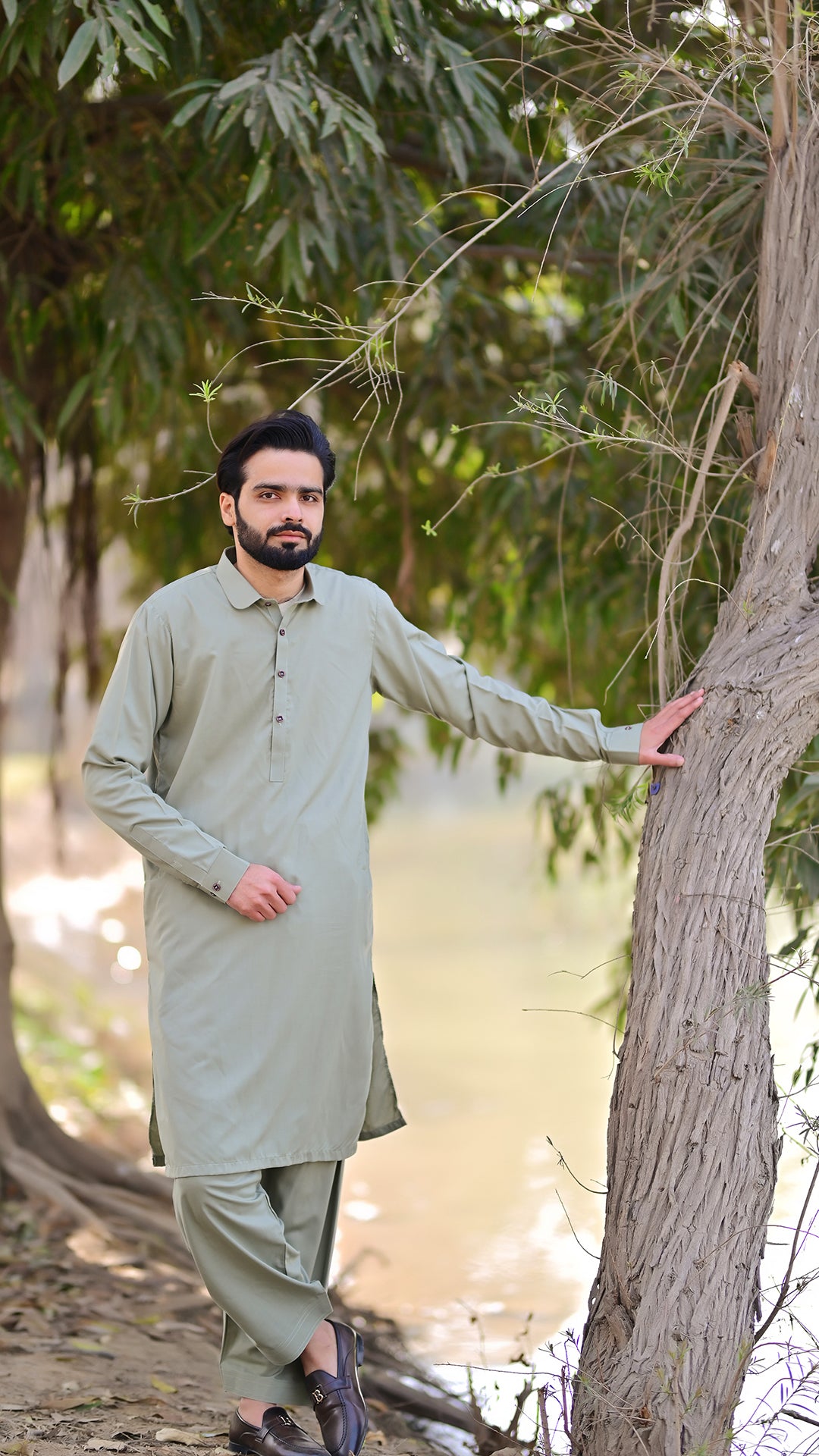 Premium Stitched Suit - Green Dawn Collar